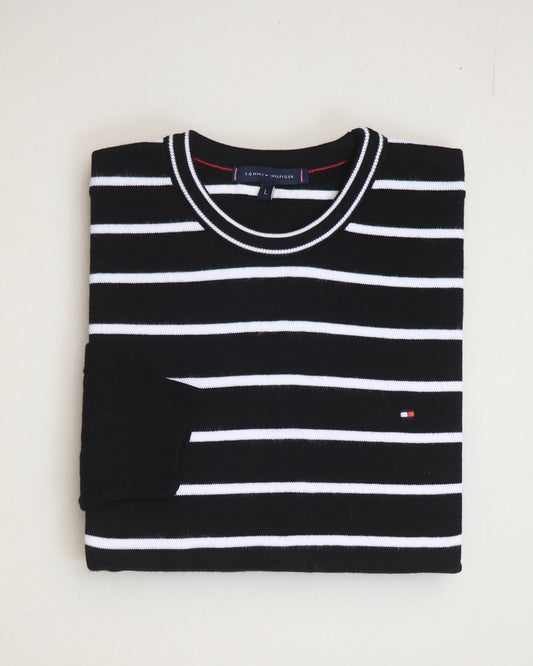 Pull TH ajusté à col ras-du-cou