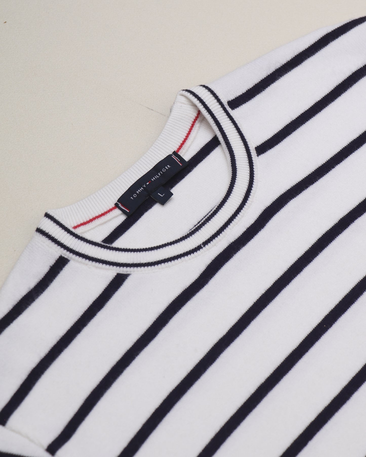 pull th ajusté à col ras-du-cou