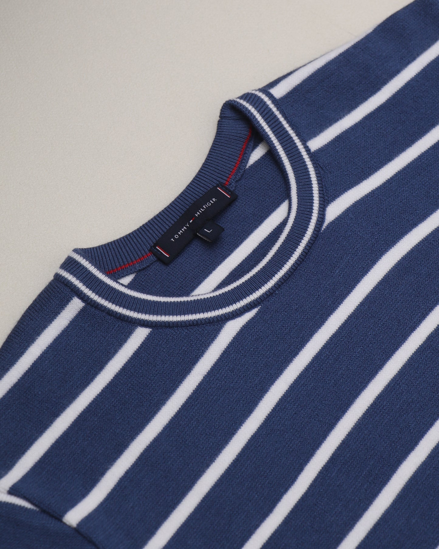 pull th ajusté à col ras-du-cou