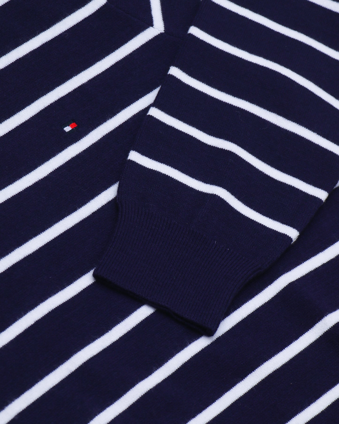 pull th ajusté à col ras-du-cou